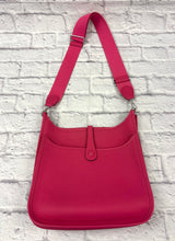 Load image into Gallery viewer, Hermes Pink Evelyne PM