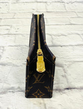 Load image into Gallery viewer, Louis Vuitton x Murakami Small Toiletry Pouch