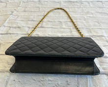 Load image into Gallery viewer, Chanel Vintage Black Lambskin Single Flap