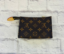 Load image into Gallery viewer, Louis Vuitton x Murakami Small Toiletry Pouch