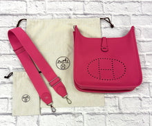 Load image into Gallery viewer, Hermes Pink Evelyne PM