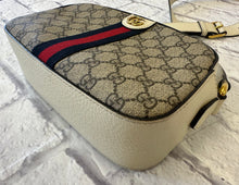 Load image into Gallery viewer, Gucci GG Supreme Ophidia Crossbody