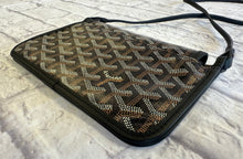 Load image into Gallery viewer, Goyard Goyardine Plumet Wallet Clutch Black
