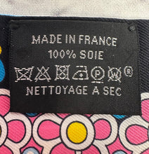 Load image into Gallery viewer, Hermes Silk Parures Des Maharajas Twilly
