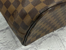 Load image into Gallery viewer, Louis Vuitton Damier Saleya PM
