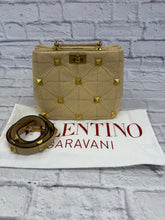 Load image into Gallery viewer, Valentino Beige Raffia Roman Rock Stud Top Handle
