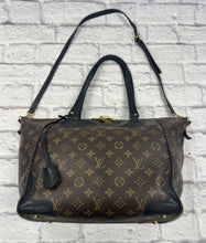 Load image into Gallery viewer, Louis Vuitton Monogram Estrella MM
