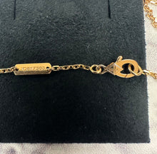 Load image into Gallery viewer, Van Cleef &amp; Arpels Two Butterfly pendant necklace in 18K rose gold with mother-of-pearl and diamonds
