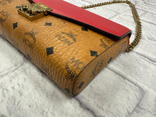 Load image into Gallery viewer, MCM Visetos Millie Chain Crossbody
