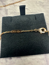 Load image into Gallery viewer, Van Cleef &amp; Arpels Two Butterfly pendant necklace in 18K rose gold with mother-of-pearl and diamonds
