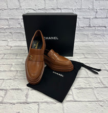 Load image into Gallery viewer, Chanel Quilted CC Loafers 39.5 Light Brown

