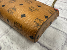 Load image into Gallery viewer, MCM Visetos Millie Chain Crossbody
