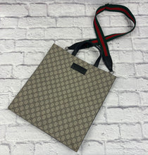 Load image into Gallery viewer, Gucci GG Supreme Top Handle Vertical Tote
