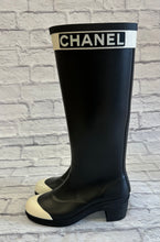 Load image into Gallery viewer, Chanel Black &amp; White Rain Boots Size 37
