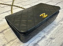 Load image into Gallery viewer, Chanel Black Lambskin Vintage Single Flap Bag
