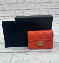 Load image into Gallery viewer, Chanel 2.55 Rouge Caviar Quilted Compact Wallet/Card Case

