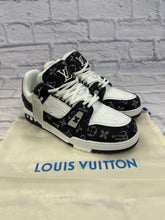 Load image into Gallery viewer, Louis Vuitton Arch Light Sneaker White/Black Mens Sz 11
