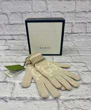 Load image into Gallery viewer, Gucci Cashmere Sz Medium Gloves
