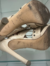Load image into Gallery viewer, Miu Miu Grommet Beige Lace Up Sz 38
