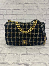 Load image into Gallery viewer, Chanel Black &amp; Beige Houndstooth Tweed Maxi 19
