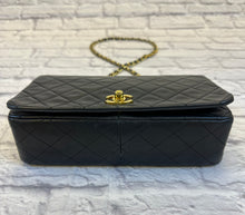 Load image into Gallery viewer, Chanel Black Lambskin Vintage Single Flap Bag
