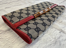 Load image into Gallery viewer, Gucci Navy &amp; Red GG Canvas Bamboo Bar Clutch/Crossbody
