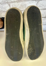 Load image into Gallery viewer, Golden Goose Superstar Green Suede Fuchsia Star Sz 40
