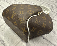 Load image into Gallery viewer, Louis Vuitton Monogram Canvas Match Ellipse BB
