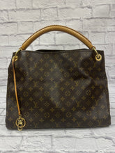 Load image into Gallery viewer, Louis Vuitton Monogram Artsy MM
