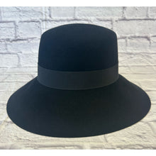 Load image into Gallery viewer, Hermes Black Rabbit Felt Farrah Hat SZ 59
