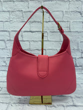 Load image into Gallery viewer, Gucci Pink Aphrodite Shoulder/Crossbody Bag

