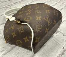Load image into Gallery viewer, Louis Vuitton Monogram Canvas Match Ellipse BB
