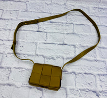 Load image into Gallery viewer, Bottega Acorn Candy Cassette Crossbody
