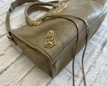 Load image into Gallery viewer, Balenciaga Taupe Chevre Gold Metallic Edge Hardware City Bag
