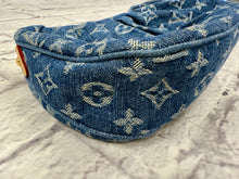 Load image into Gallery viewer, Louis Vuitton Mono Denim Pochette Valley
