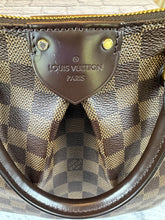 Load image into Gallery viewer, Louis Vuitton Damier Ebene Siena MM
