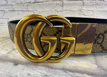 Load image into Gallery viewer, Gucci GG Supreme Monogram Reversible Belt Beige Ebony Black Size 85
