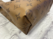 Load image into Gallery viewer, Louis Vuitton Reverse Atlantis BB
