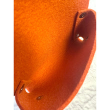 Load image into Gallery viewer, Hermes Orange Felt Mises Et Relances Playing Card Holder
