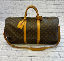 Load image into Gallery viewer, Louis Vuitton Keepall Monogram Bandoliere 55
