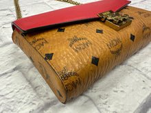 Load image into Gallery viewer, MCM Visetos Millie Chain Crossbody
