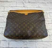 Load image into Gallery viewer, Louis Vuitton Monogram Delightful MM
