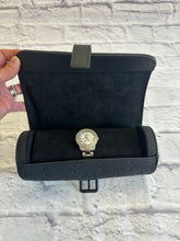 Load image into Gallery viewer, Louis Vuitton Etui 3 Montres Travel Case
