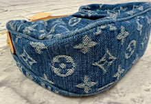 Load image into Gallery viewer, Louis Vuitton Mono Denim Pochette Valley
