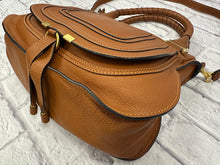 Load image into Gallery viewer, Chloe Tan Medium Marcie Bag
