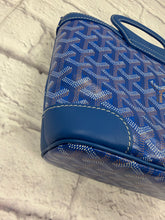 Load image into Gallery viewer, Goyard Blue Goyardine Beluga Mini
