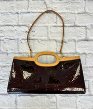 Load image into Gallery viewer, Louis Vuitton Vernis Roxbury Bag
