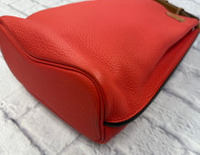 Load image into Gallery viewer, Hermes So Kelly 26 Rouge

