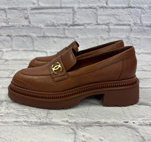 Load image into Gallery viewer, Chanel Quilted CC Loafers 39.5 Light Brown
