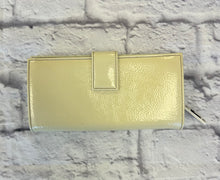 Load image into Gallery viewer, Gucci Crinkle Patent Ivory Full Size Wallet
